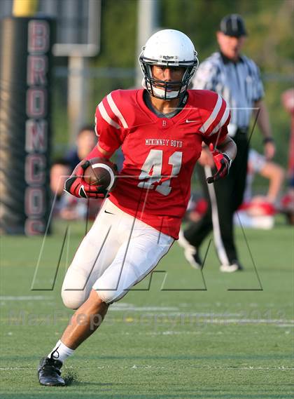 Thumbnail 3 in Boyd vs. Garland photogallery.