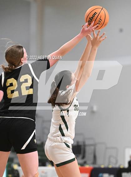 Thumbnail 3 in St. Monica vs. Oak Park (CIF-SS D5A Final) photogallery.