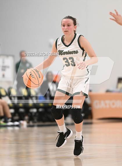 Thumbnail 2 in St. Monica vs. Oak Park (CIF-SS D5A Final) photogallery.