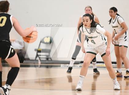 Thumbnail 2 in St. Monica vs. Oak Park (CIF-SS D5A Final) photogallery.