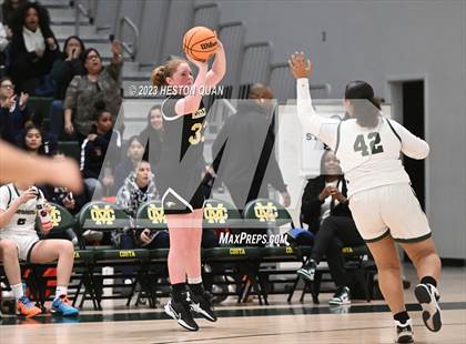 Thumbnail 1 in St. Monica vs. Oak Park (CIF-SS D5A Final) photogallery.