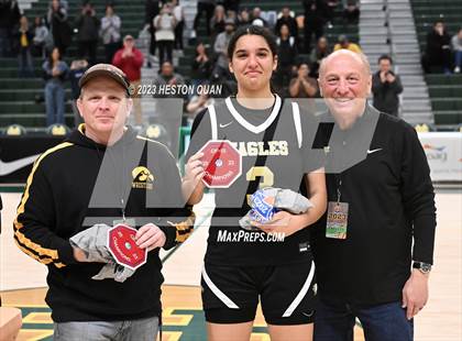 Thumbnail 2 in St. Monica vs. Oak Park (CIF-SS D5A Final) photogallery.