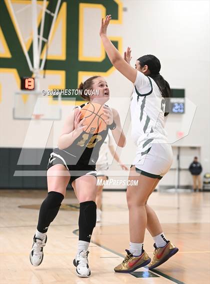 Thumbnail 3 in St. Monica vs. Oak Park (CIF-SS D5A Final) photogallery.