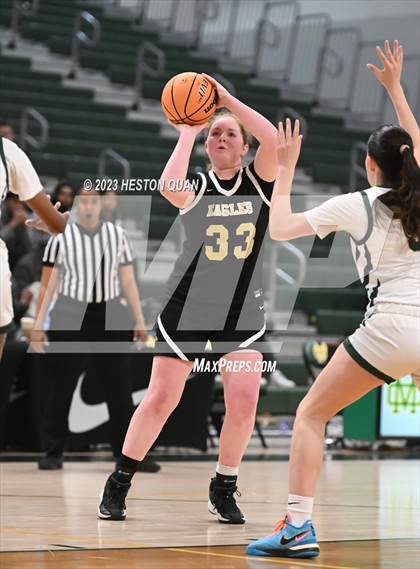 Thumbnail 1 in St. Monica vs. Oak Park (CIF-SS D5A Final) photogallery.
