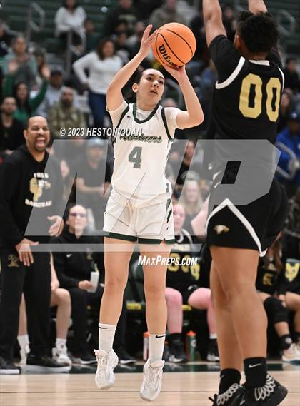 Thumbnail 2 in St. Monica vs. Oak Park (CIF-SS D5A Final) photogallery.