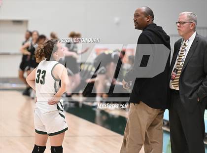 Thumbnail 3 in St. Monica vs. Oak Park (CIF-SS D5A Final) photogallery.