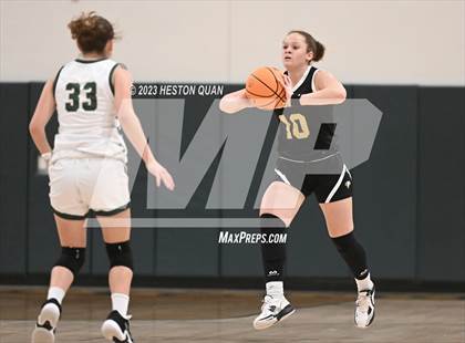 Thumbnail 1 in St. Monica vs. Oak Park (CIF-SS D5A Final) photogallery.