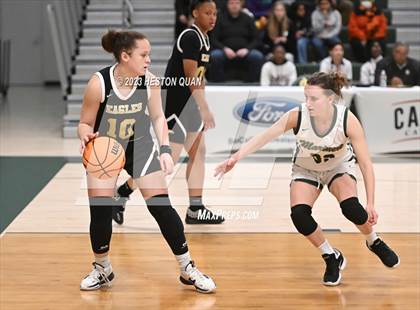 Thumbnail 1 in St. Monica vs. Oak Park (CIF-SS D5A Final) photogallery.