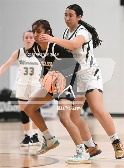 Thumbnail 3 in St. Monica vs. Oak Park (CIF-SS D5A Final) photogallery.