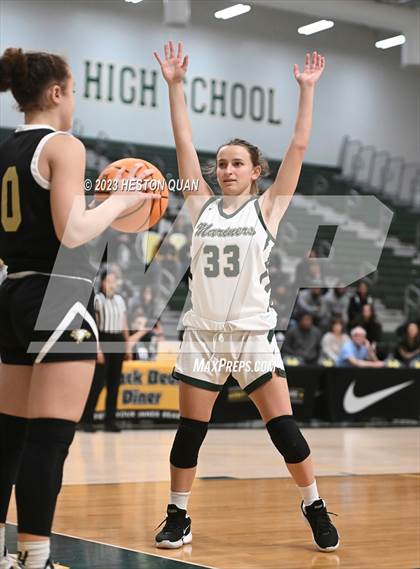 Thumbnail 1 in St. Monica vs. Oak Park (CIF-SS D5A Final) photogallery.