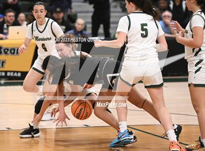 Thumbnail 3 in St. Monica vs. Oak Park (CIF-SS D5A Final) photogallery.