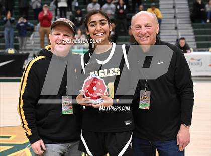 Thumbnail 2 in St. Monica vs. Oak Park (CIF-SS D5A Final) photogallery.