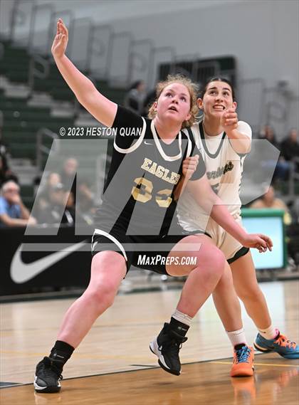 Thumbnail 1 in St. Monica vs. Oak Park (CIF-SS D5A Final) photogallery.