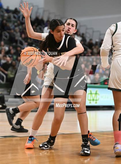 Thumbnail 1 in St. Monica vs. Oak Park (CIF-SS D5A Final) photogallery.