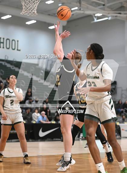 Thumbnail 3 in St. Monica vs. Oak Park (CIF-SS D5A Final) photogallery.