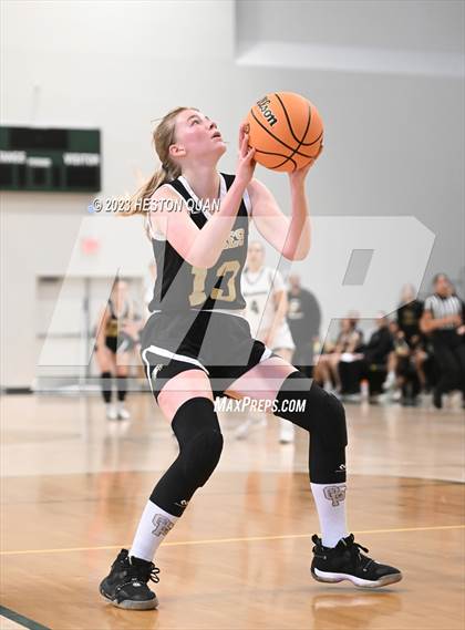 Thumbnail 2 in St. Monica vs. Oak Park (CIF-SS D5A Final) photogallery.