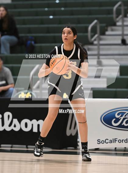 Thumbnail 3 in St. Monica vs. Oak Park (CIF-SS D5A Final) photogallery.