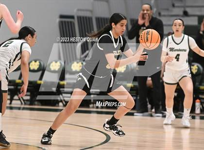 Thumbnail 2 in St. Monica vs. Oak Park (CIF-SS D5A Final) photogallery.