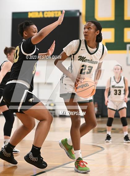 Thumbnail 2 in St. Monica vs. Oak Park (CIF-SS D5A Final) photogallery.