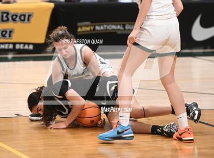 Thumbnail 2 in St. Monica vs. Oak Park (CIF-SS D5A Final) photogallery.