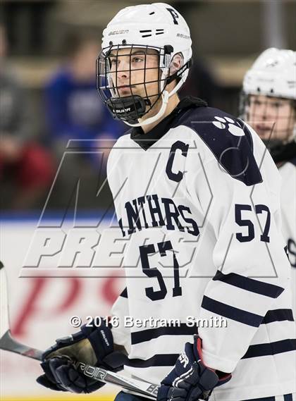 Thumbnail 3 in Mamaroneck vs. Pittsford (NYSPHSAA Division 1 Semifinal) photogallery.