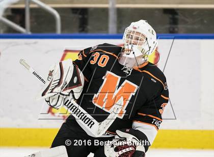 Thumbnail 2 in Mamaroneck vs. Pittsford (NYSPHSAA Division 1 Semifinal) photogallery.