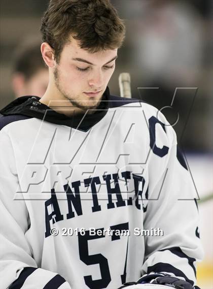 Thumbnail 1 in Mamaroneck vs. Pittsford (NYSPHSAA Division 1 Semifinal) photogallery.