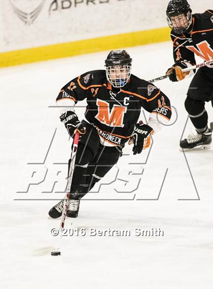 Thumbnail 3 in Mamaroneck vs. Pittsford (NYSPHSAA Division 1 Semifinal) photogallery.