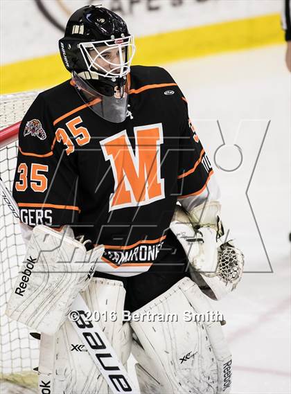 Thumbnail 1 in Mamaroneck vs. Pittsford (NYSPHSAA Division 1 Semifinal) photogallery.