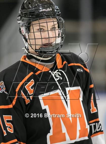Thumbnail 1 in Mamaroneck vs. Pittsford (NYSPHSAA Division 1 Semifinal) photogallery.