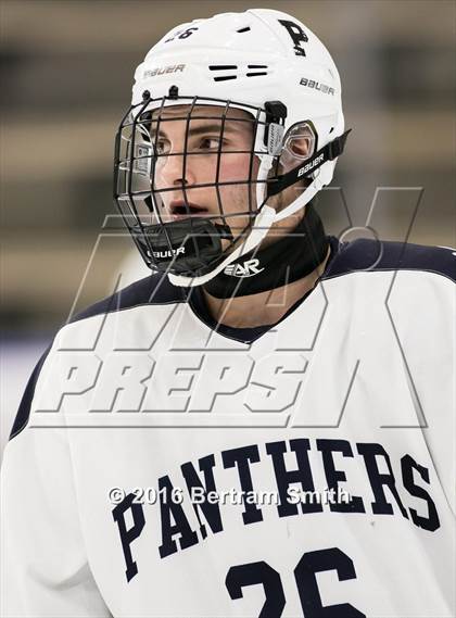Thumbnail 2 in Mamaroneck vs. Pittsford (NYSPHSAA Division 1 Semifinal) photogallery.