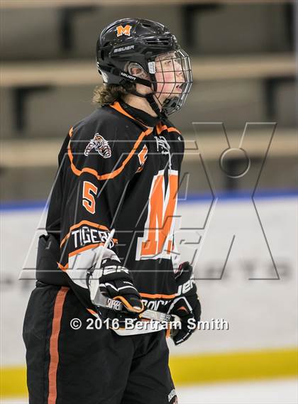 Thumbnail 2 in Mamaroneck vs. Pittsford (NYSPHSAA Division 1 Semifinal) photogallery.