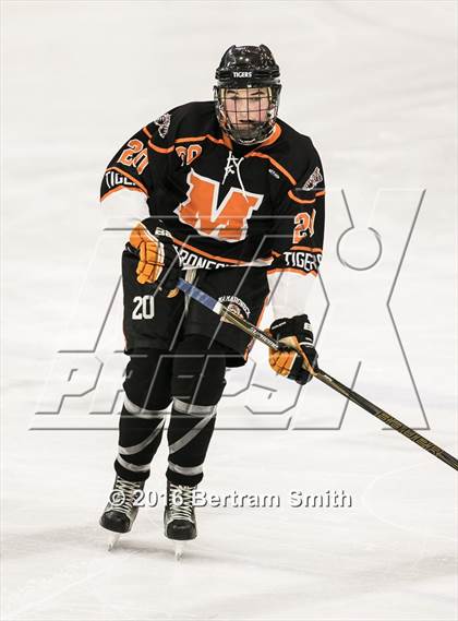 Thumbnail 3 in Mamaroneck vs. Pittsford (NYSPHSAA Division 1 Semifinal) photogallery.