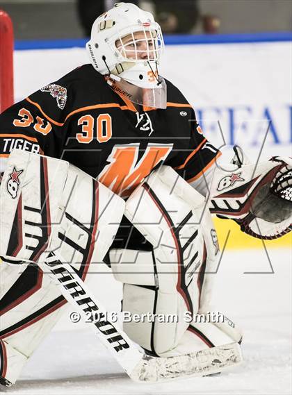 Thumbnail 3 in Mamaroneck vs. Pittsford (NYSPHSAA Division 1 Semifinal) photogallery.