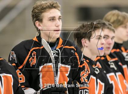 Thumbnail 1 in Mamaroneck vs. Pittsford (NYSPHSAA Division 1 Semifinal) photogallery.