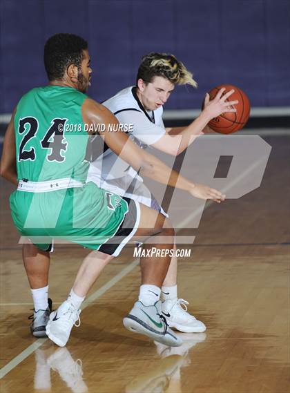 Thumbnail 3 in Desert vs. Victor Valley photogallery.
