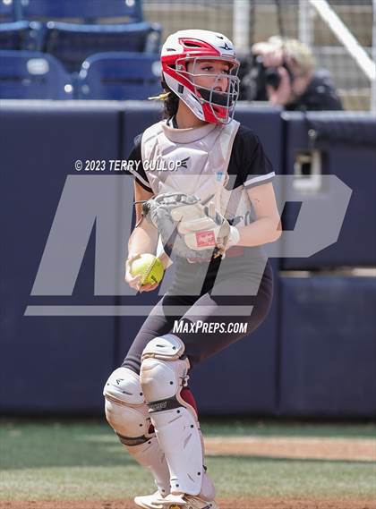 Thumbnail 1 in Bingham vs. Herriman (UHSAA 6A Final) photogallery.