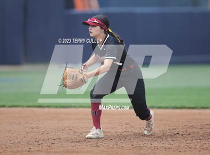 Thumbnail 1 in Bingham vs. Herriman (UHSAA 6A Final) photogallery.