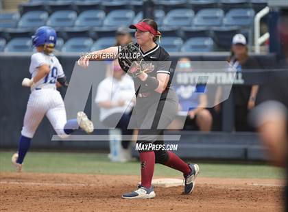 Thumbnail 3 in Bingham vs. Herriman (UHSAA 6A Final) photogallery.