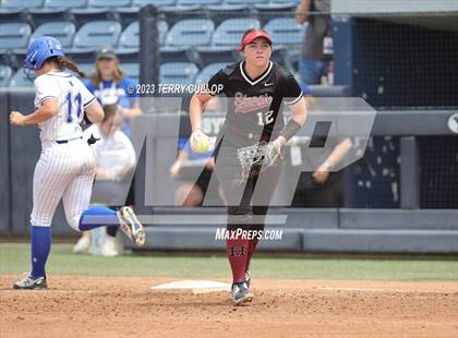 Thumbnail 2 in Bingham vs. Herriman (UHSAA 6A Final) photogallery.