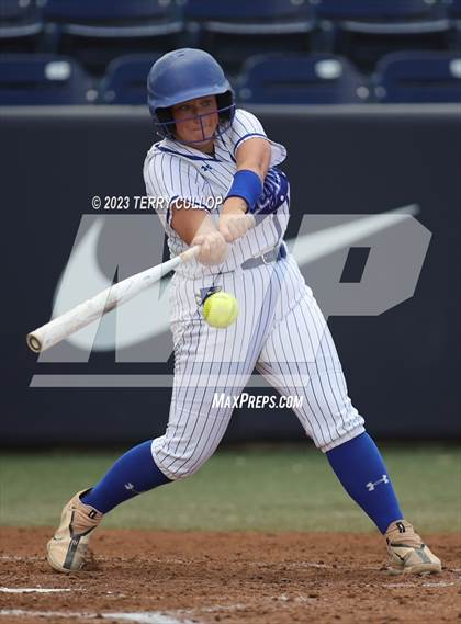 Thumbnail 1 in Bingham vs. Herriman (UHSAA 6A Final) photogallery.