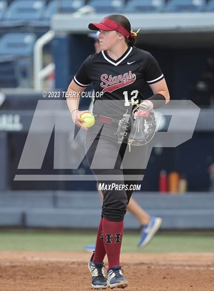 Thumbnail 1 in Bingham vs. Herriman (UHSAA 6A Final) photogallery.