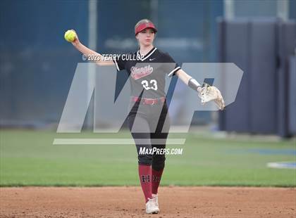 Thumbnail 2 in Bingham vs. Herriman (UHSAA 6A Final) photogallery.