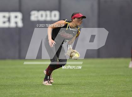 Thumbnail 2 in Bingham vs. Herriman (UHSAA 6A Final) photogallery.