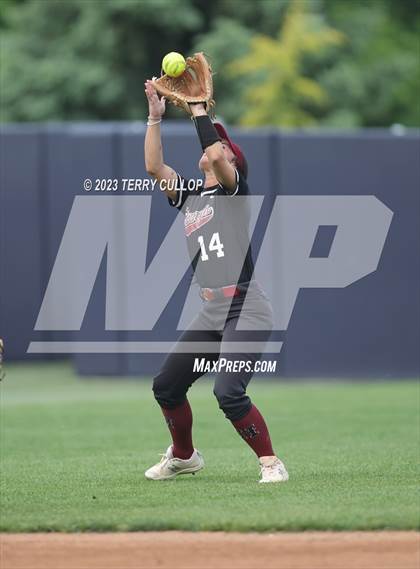 Thumbnail 3 in Bingham vs. Herriman (UHSAA 6A Final) photogallery.