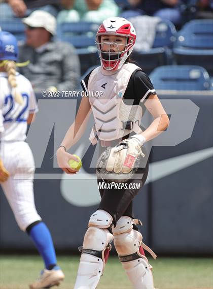 Thumbnail 2 in Bingham vs. Herriman (UHSAA 6A Final) photogallery.