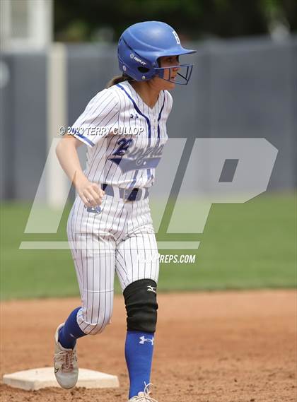 Thumbnail 1 in Bingham vs. Herriman (UHSAA 6A Final) photogallery.