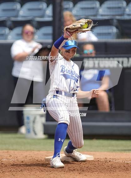 Thumbnail 2 in Bingham vs. Herriman (UHSAA 6A Final) photogallery.
