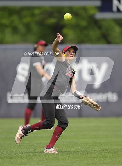 Thumbnail 1 in Bingham vs. Herriman (UHSAA 6A Final) photogallery.