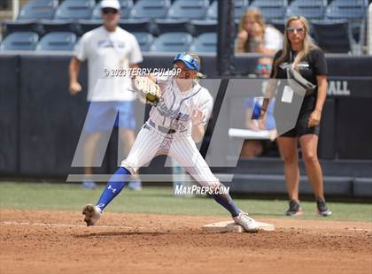 Thumbnail 1 in Bingham vs. Herriman (UHSAA 6A Final) photogallery.